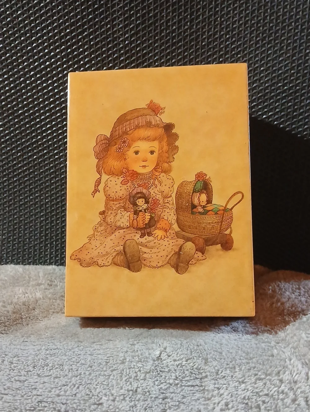 Vintage 1984 Music Jewelry Box Illustrated Doll Print Box in Warm Yellow